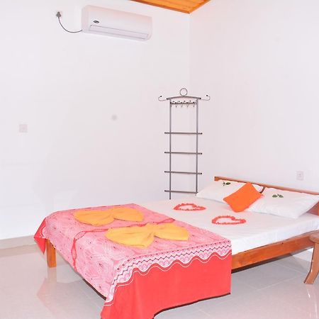 Pleasant Park Holiday Inn Trincomalee Exteriér fotografie