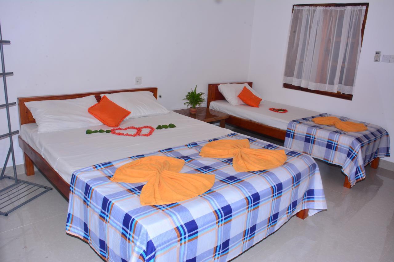 Pleasant Park Holiday Inn Trincomalee Exteriér fotografie